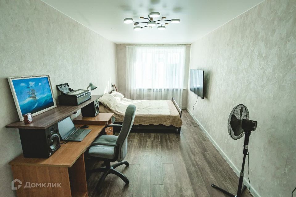 Продаётся 2-комнатная квартира, 60.8 м²