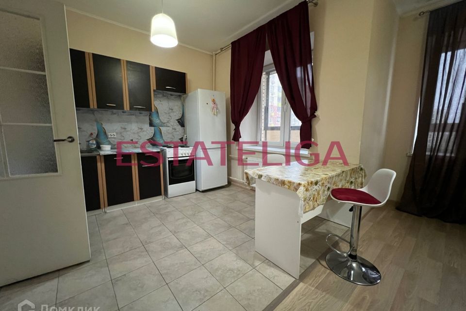 Продаётся 1-комнатная квартира, 41 м²