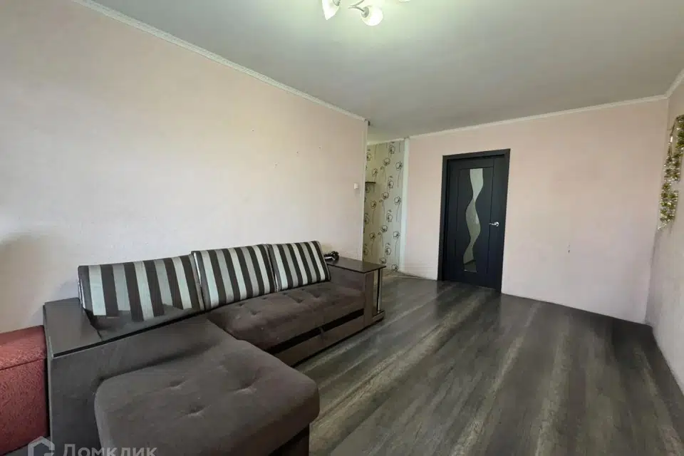 Продаётся 3-комнатная квартира, 59.4 м²