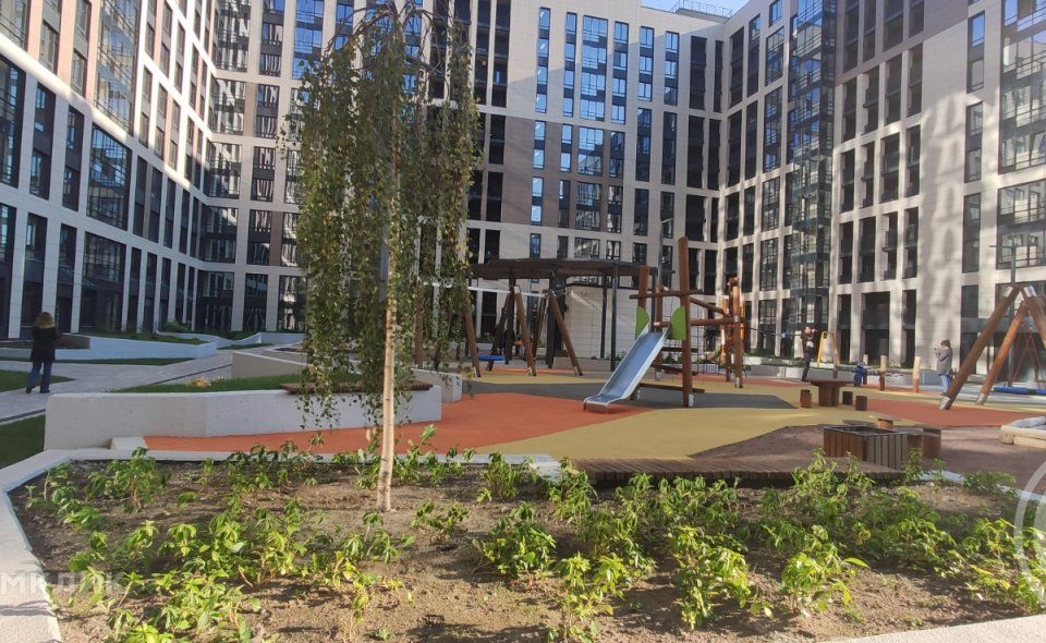 Продаётся 2-комнатная квартира, 69.44 м²