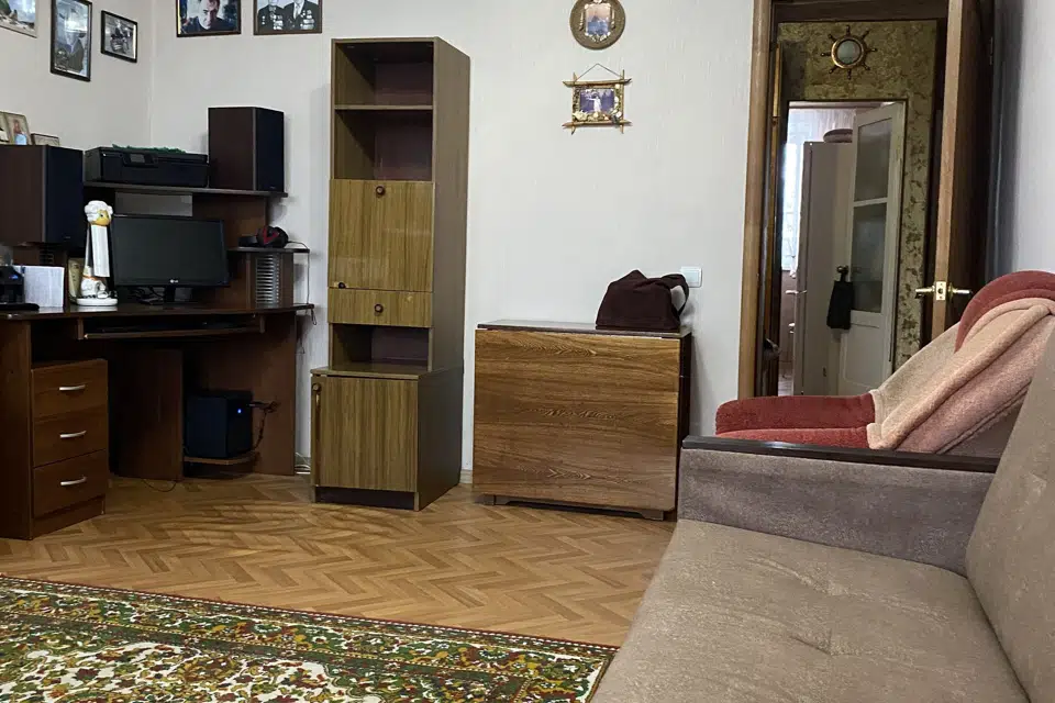 Продаётся 3-комнатная квартира, 58.2 м²