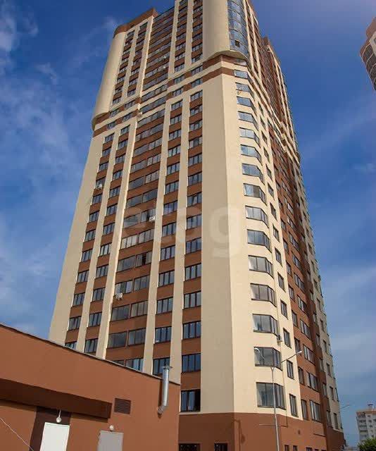 Продаётся 1-комнатная квартира, 43 м²