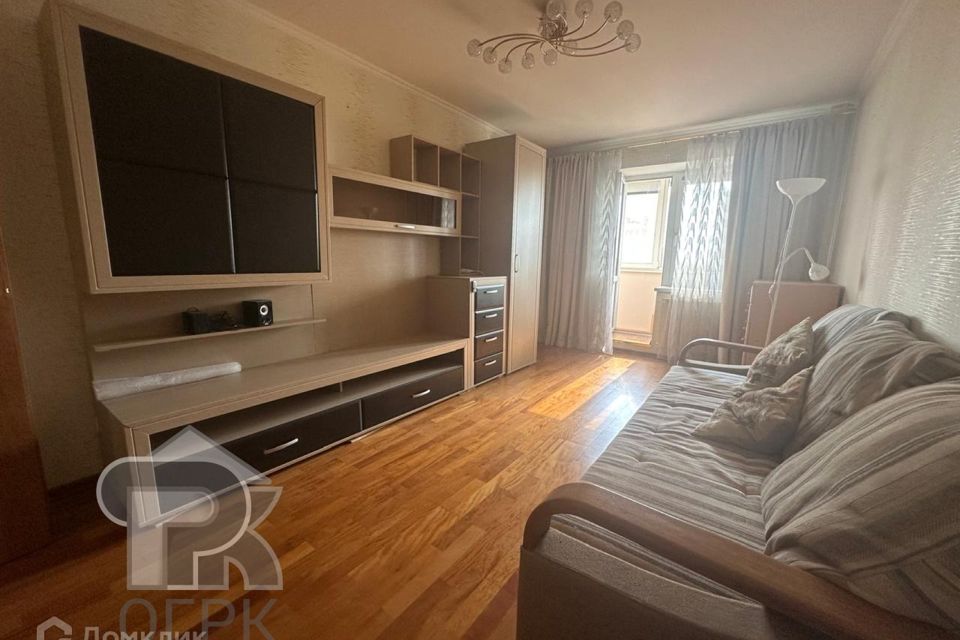 Продаётся 1-комнатная квартира, 44.4 м²