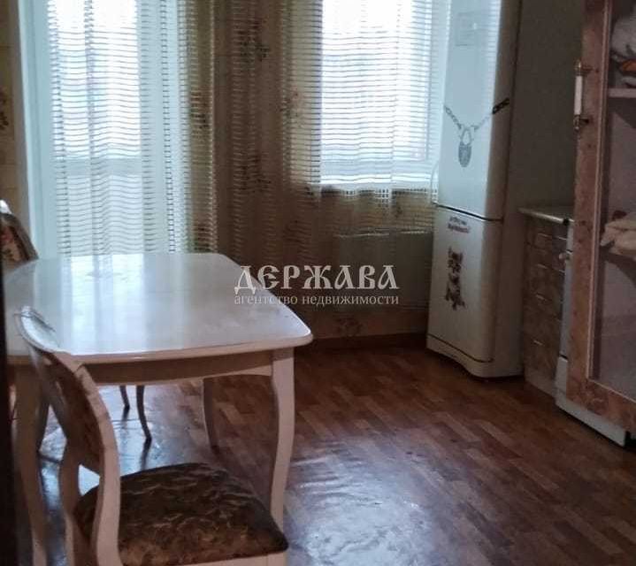 Сдаётся 1-комнатная квартира, 42.1 м²