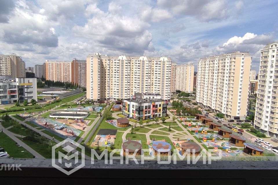 Продаётся 2-комнатная квартира, 61.7 м²