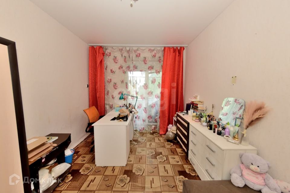 Продаётся 3-комнатная квартира, 63.3 м²