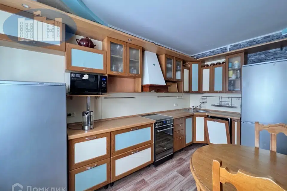 Продаётся 4-комнатная квартира, 78.9 м²