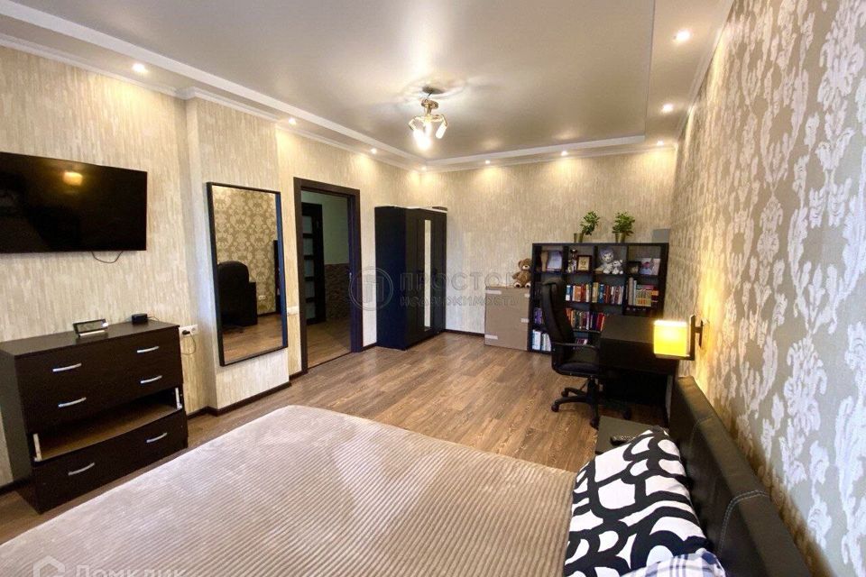 Продаётся 1-комнатная квартира, 47.2 м²
