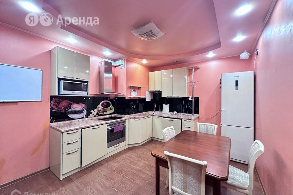 Сдаётся 3-комнатная квартира, 78 м²