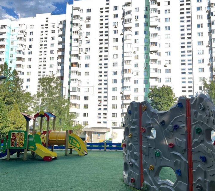 Сдаётся 3-комнатная квартира, 75 м²
