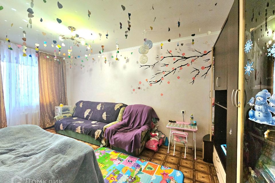 Продаётся 1-комнатная квартира, 32 м²