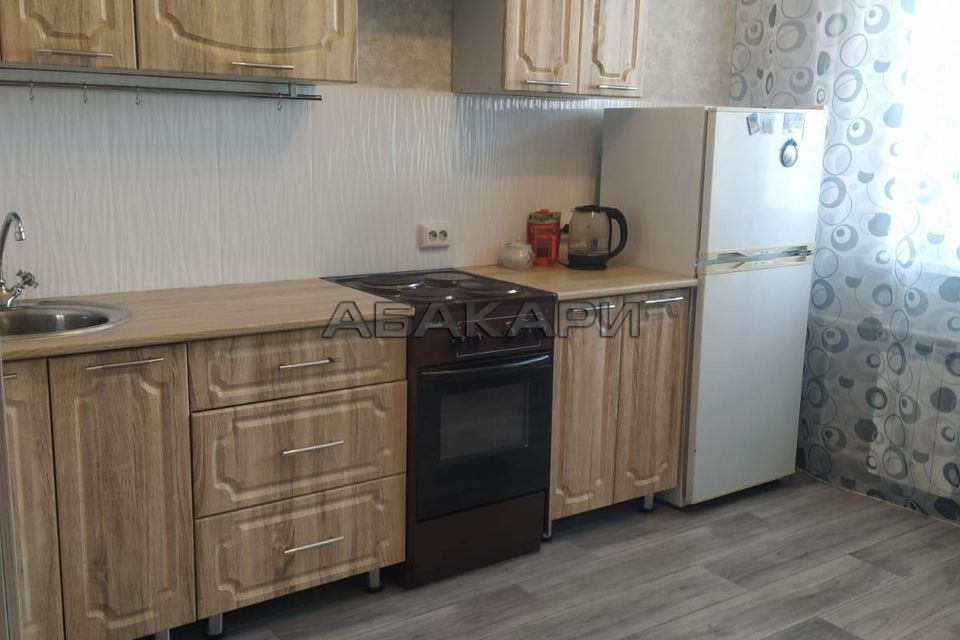 Сдаётся 1-комнатная квартира, 38 м²