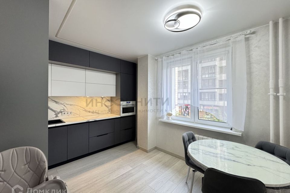 Продаётся 2-комнатная квартира, 58 м²
