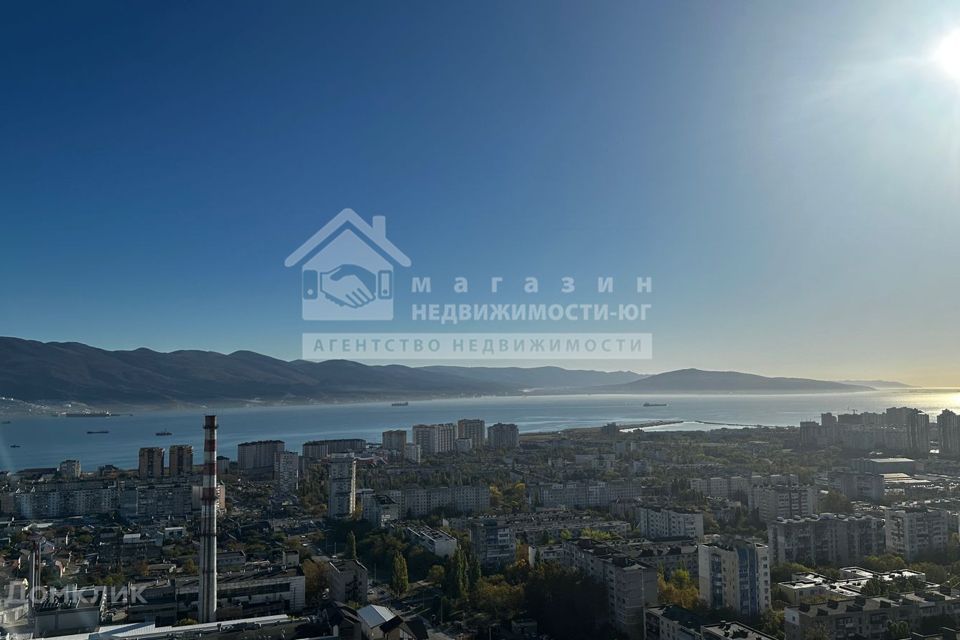 Продаётся 4-комнатная квартира, 110.7 м²