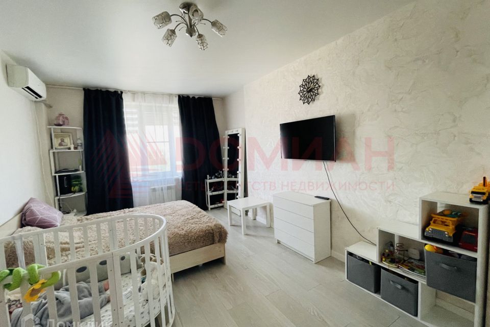 Продаётся 1-комнатная квартира, 37.5 м²