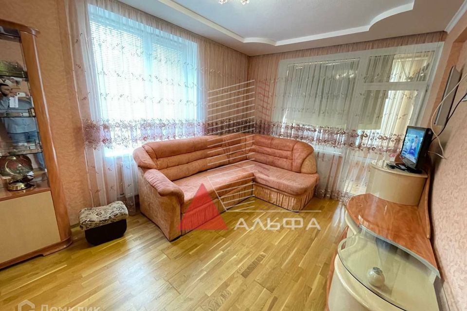 Продаётся 2-комнатная квартира, 56.3 м²