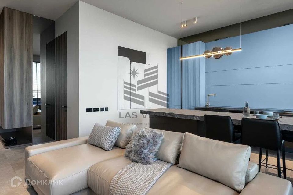 Сдаётся 3-комнатная квартира, 130 м²