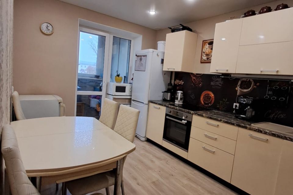Продаётся 2-комнатная квартира, 48.5 м²