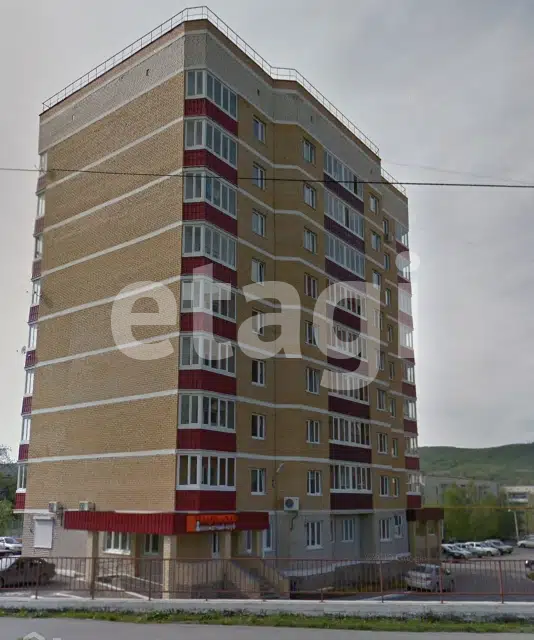 Продаётся 1-комнатная квартира, 41.9 м²