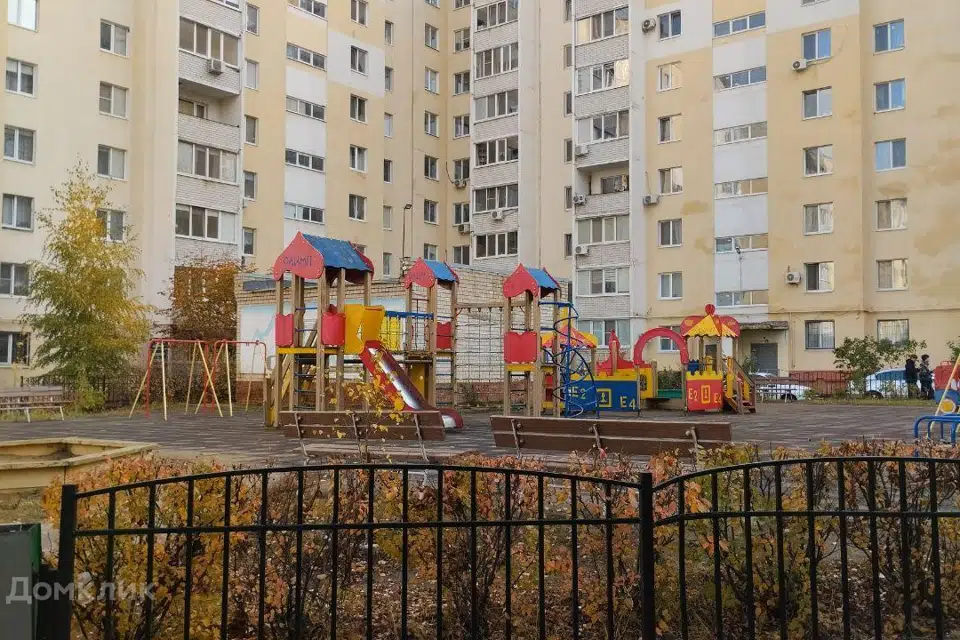 Продаётся 3-комнатная квартира, 81.8 м²