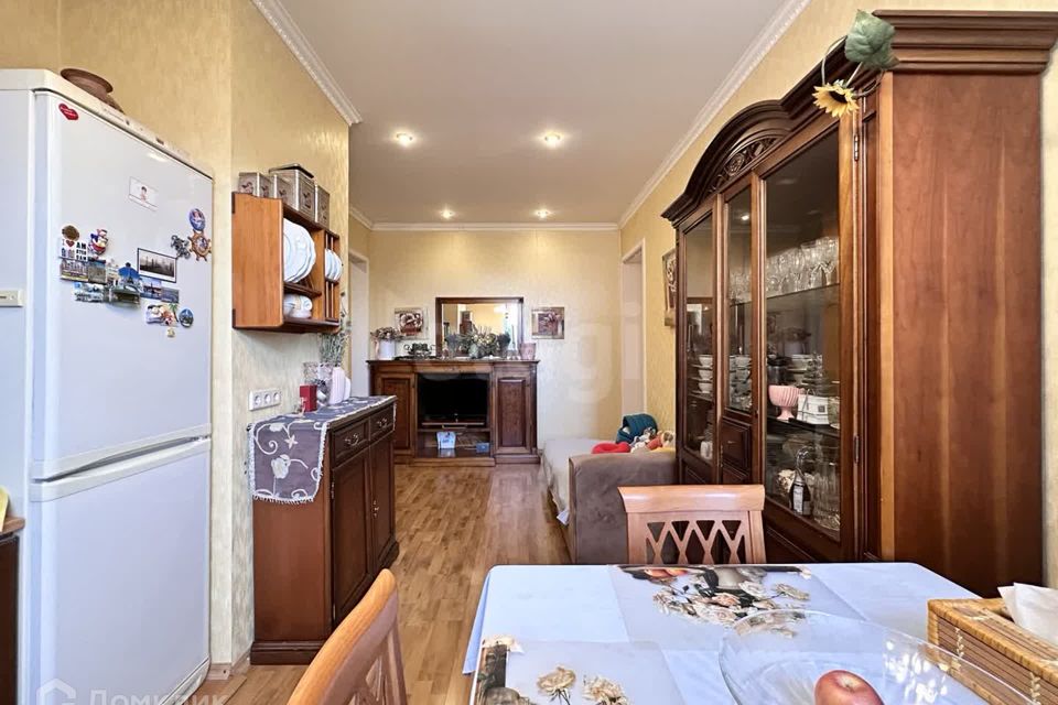 Продаётся 3-комнатная квартира, 84.6 м²