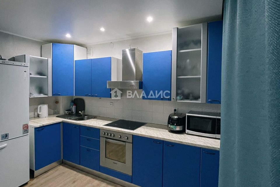 Продаётся 4-комнатная квартира, 78.4 м²