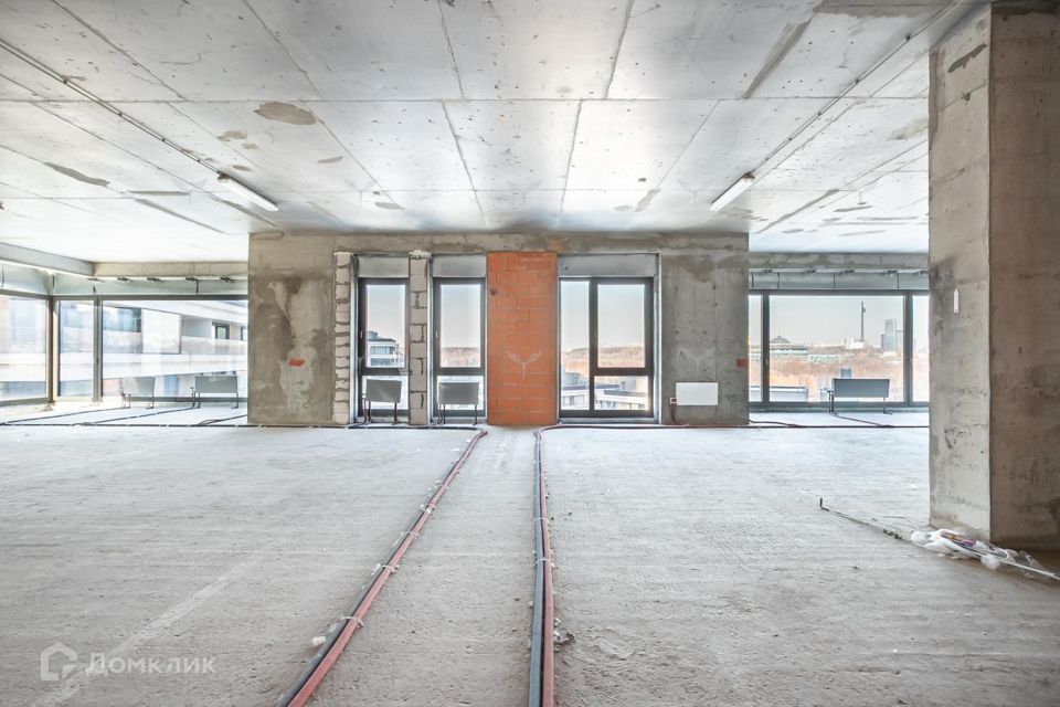 Продаётся 6-комнатная квартира, 370.1 м²