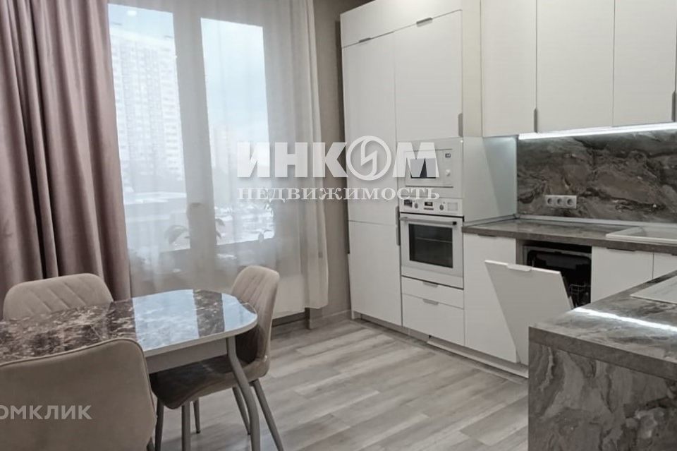 Сдаётся 2-комнатная квартира, 55 м²