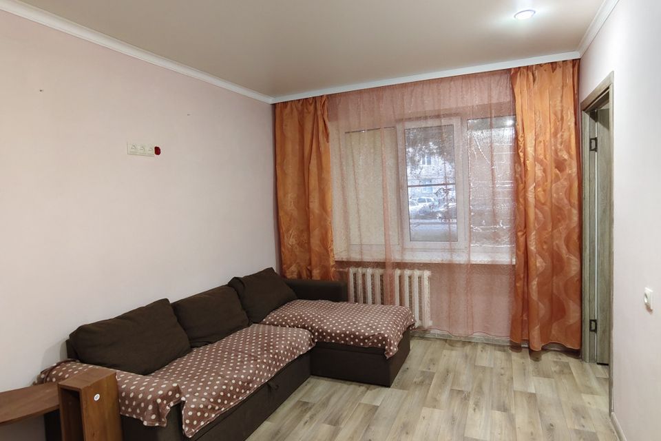 Сдаётся 2-комнатная квартира, 40 м²