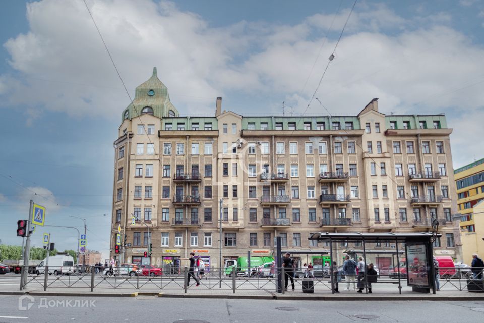 Продаётся 2-комнатная квартира, 57.9 м²