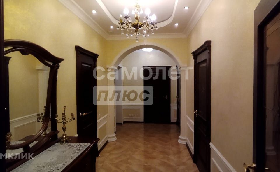 Продаётся 2-комнатная квартира, 97 м²