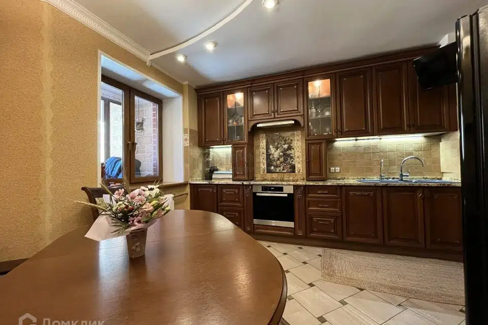 Продаётся 3-комнатная квартира, 90.1 м²
