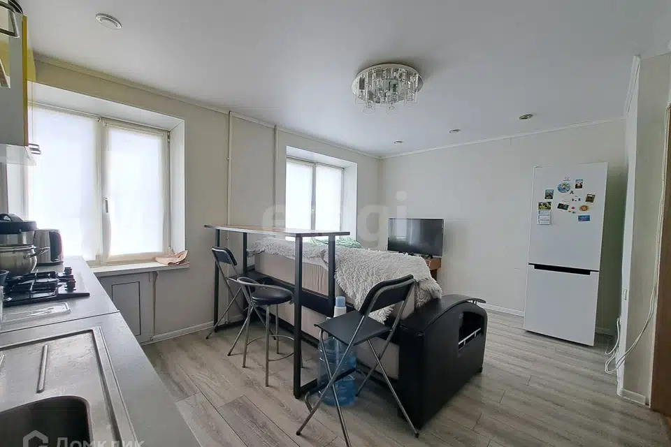Продаётся 2-комнатная квартира, 57.3 м²