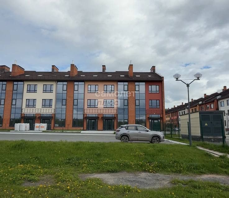 Продаётся 2-комнатная квартира, 80.1 м²