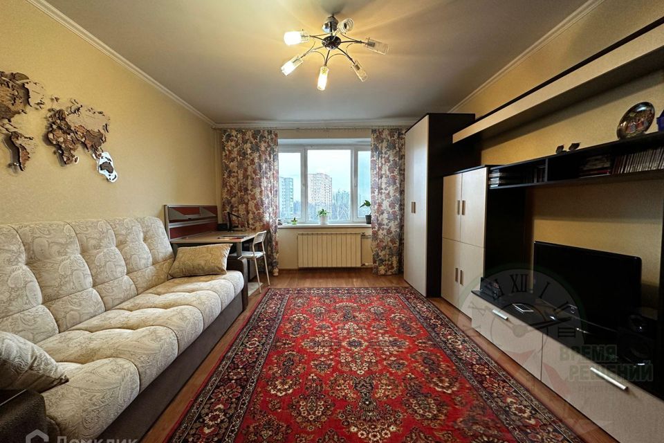 Продаётся 1-комнатная квартира, 38.3 м²