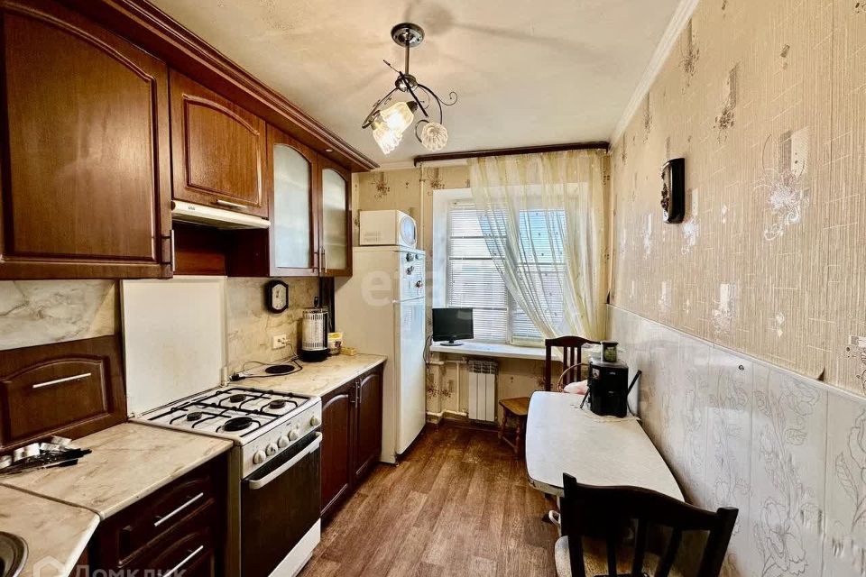 Продаётся 3-комнатная квартира, 61.1 м²