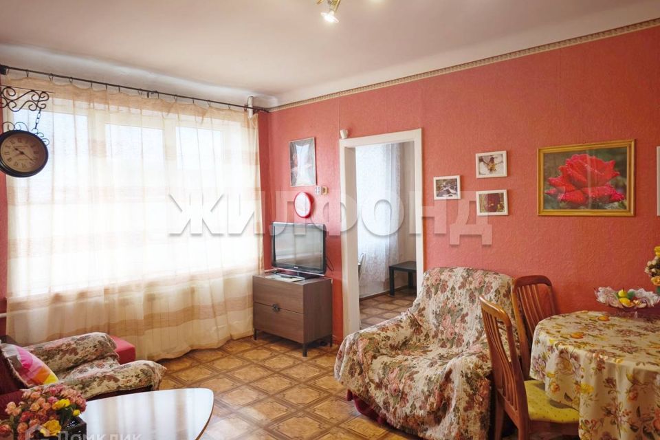 Продаётся 2-комнатная квартира, 44.8 м²