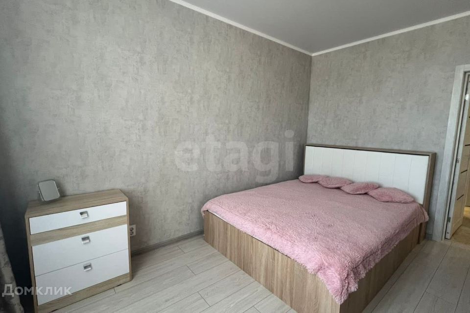 Продаётся 1-комнатная квартира, 44.2 м²