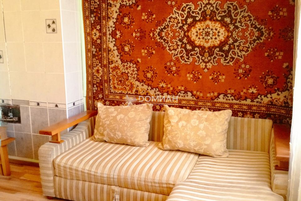 Продаётся 2-комнатная квартира, 37.8 м²