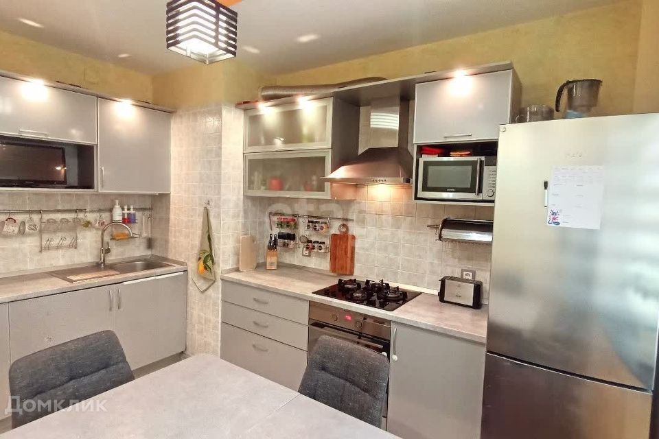 Продаётся 3-комнатная квартира, 62.6 м²