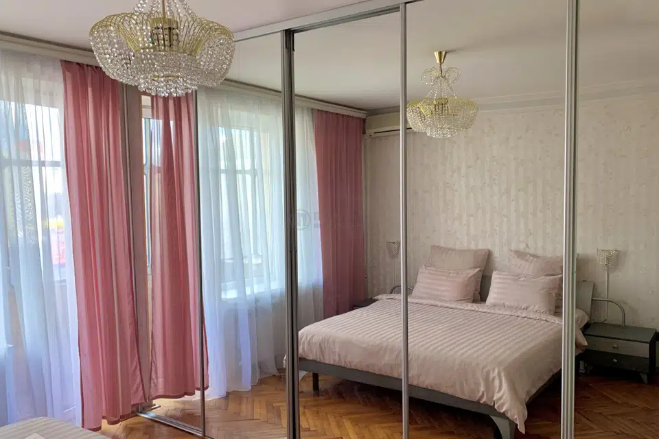 Продаётся 3-комнатная квартира, 71.4 м²