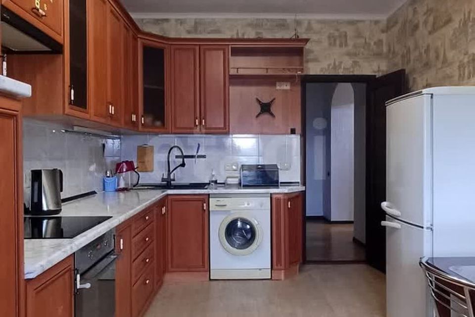 Продаётся 2-комнатная квартира, 65.9 м²