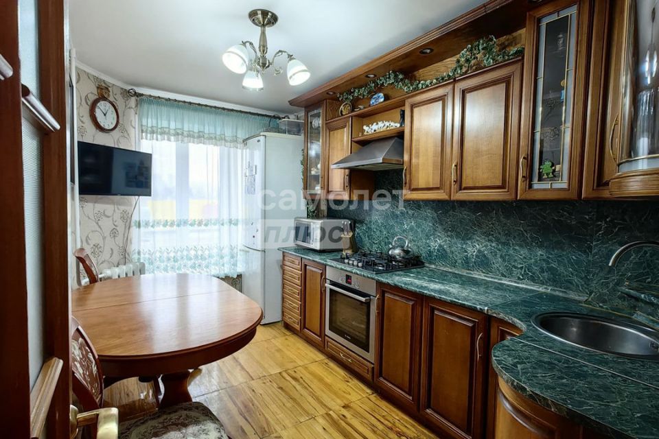 Продаётся 3-комнатная квартира, 82 м²