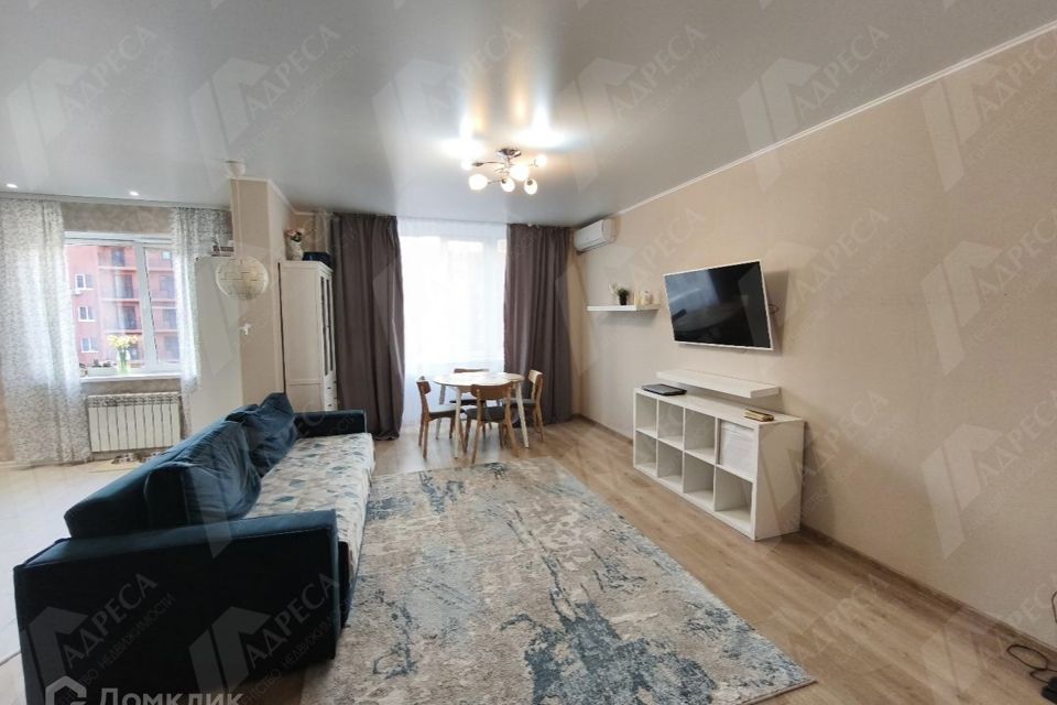 Продаётся 3-комнатная квартира, 85.6 м²