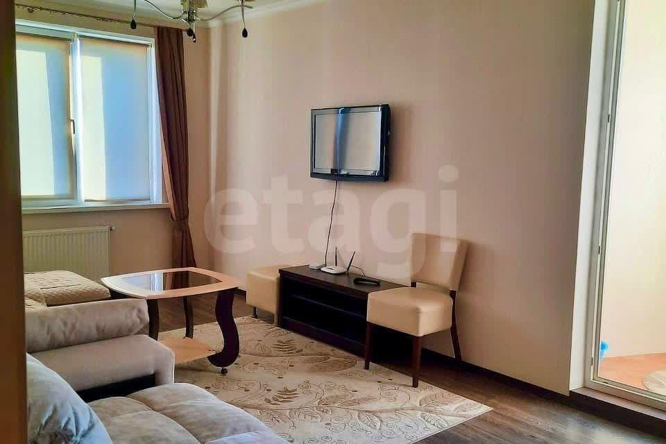 Продаётся 1-комнатная квартира, 44 м²