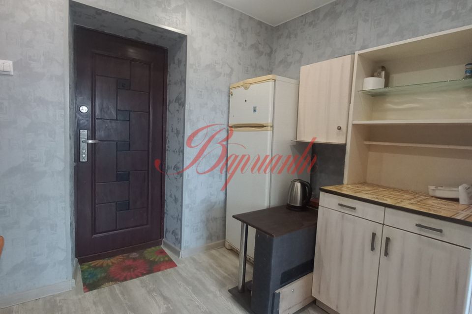 Сдаётся комната в 10-комн. квартире, 17.6 м²