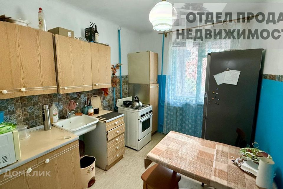 Продаётся 3-комнатная квартира, 60.5 м²