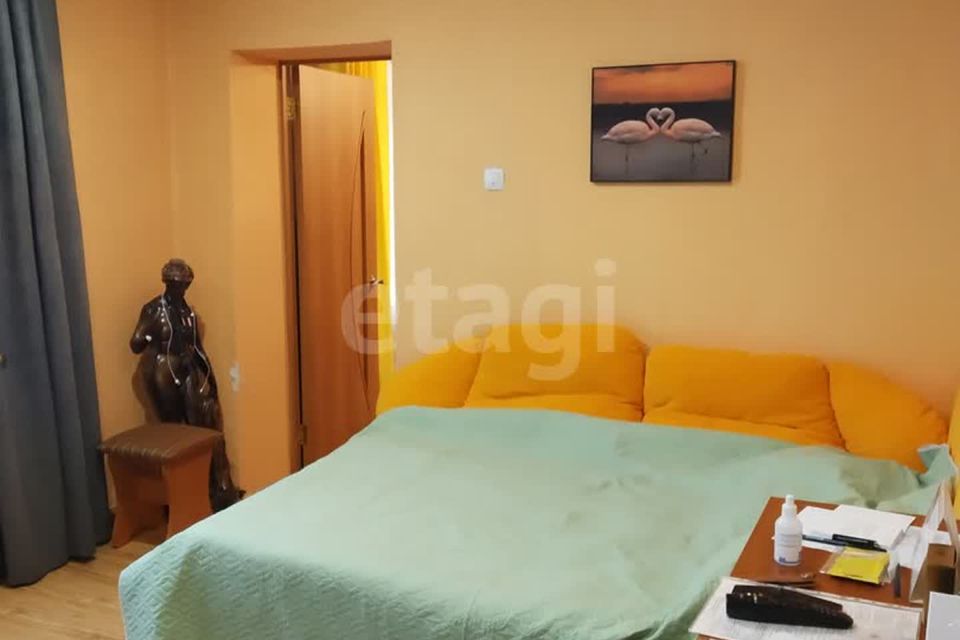Продаётся 3-комнатная квартира, 54.5 м²