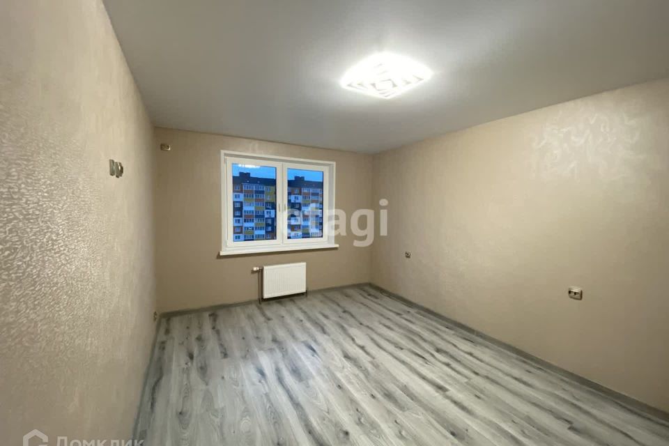Продаётся 1-комнатная квартира, 40.8 м²