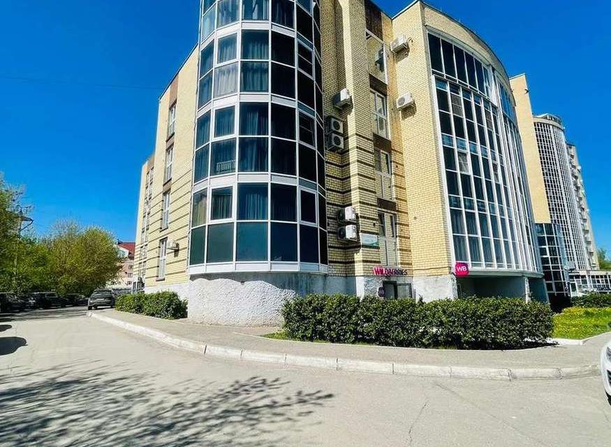 Продаётся 1-комнатная квартира, 44 м²